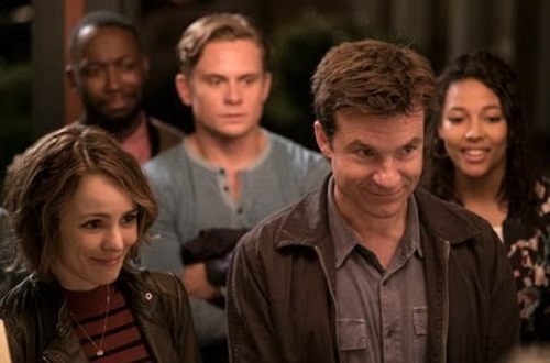 Rachel McAdams và Jason Bateman trở thành "cặp đôi hoàn cảnh" hài hước trong "Đêm Chơi Nhớ Đời"