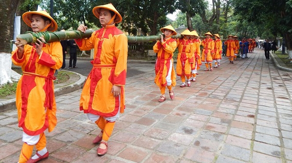 Tái hiện nghi lễ dựng nêu ngày Tết tại Đại Nội Huế