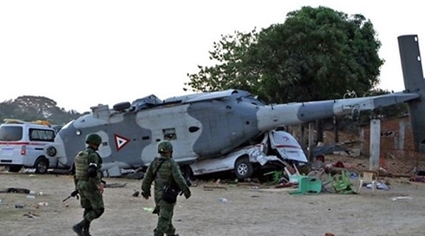 Máy bay trực thăng chở Bộ trưởng Nội vụ Mexico bị rơi khiến 13 người thiệt mạng