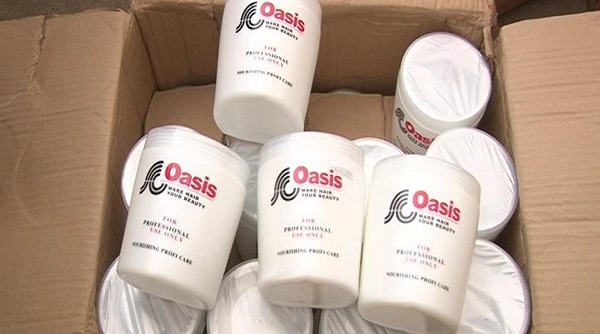 Thu giữ 480 hộp kem ủ tóc nhãn hiệu Oasis nhập lậu