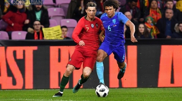 Ronaldo tịt ngòi, Bồ Đào Nha thua sốc Hà Lan