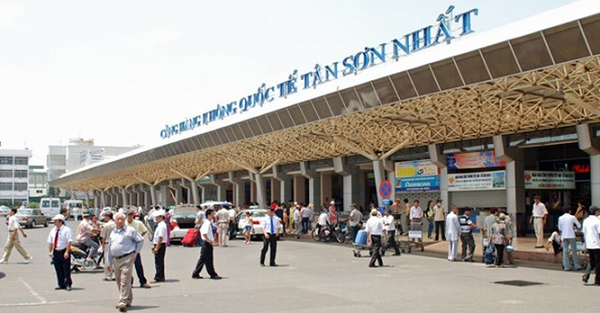 Cân nhắc mở rộng sân bay Tân Sơn Nhất vì quá tải