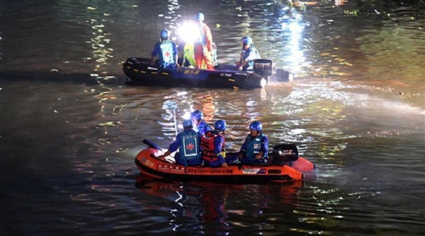 17 người thiệt mạng sau vụ lật thuyền rồng ở Trung Quốc