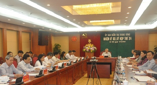 Kỷ luật cán bộ văn phòng cơ quan Cảnh sát điều tra Công an tỉnh Bình Định