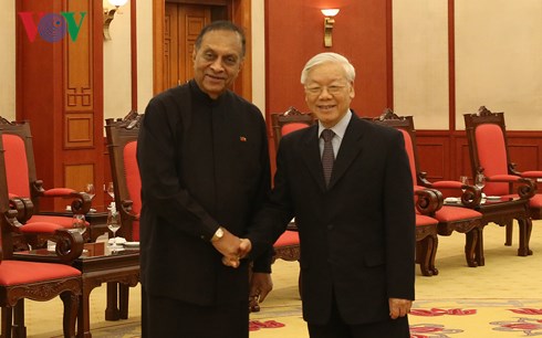 Tổng Bí thư tiếp Chủ tịch Quốc hội Sri Lanka
