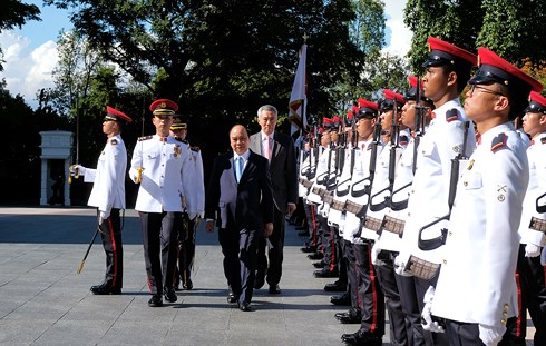 Thủ tướng Nguyễn Xuân Phúc thăm chính thức Singapore