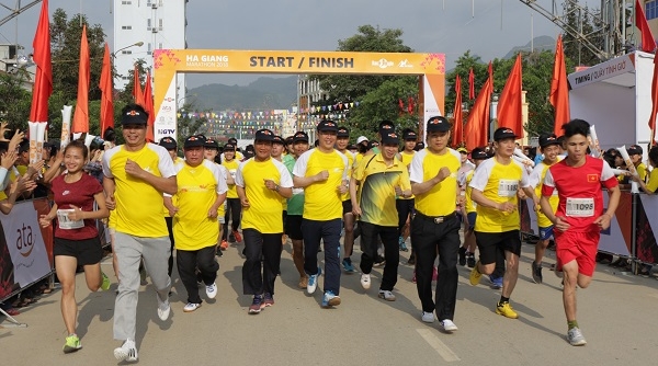 Hà Giang tổ chức giải Marathon Quốc tế “ Chạy trên cung đường hạnh phúc”