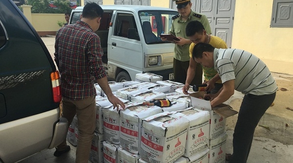 Lạng Sơn: Thu giữ lô hàng thực phẩm các loại nhập lậu