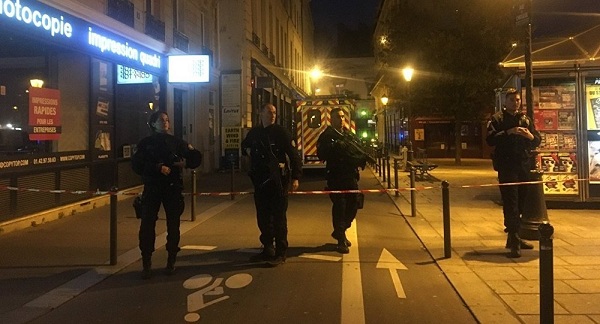 Tấn công khủng bố tại trung tâm Paris, nhiều người thương vong