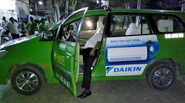 Phát hiện một tài xế tử vong trong xe taxi ở Tiền Giang