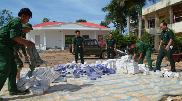 Bắt giữ giữ 6.600 gói thuốc lá ngoại nhập lậu từ Campuchia