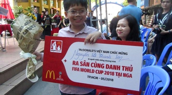 Một cậu bé Việt Nam được ra sân trong trận chung kết World Cup 2018