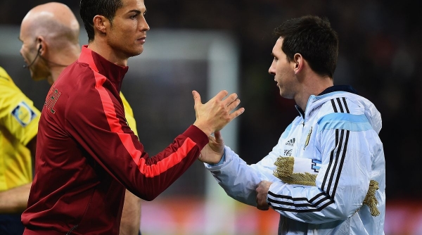 Tâm điểm World Cup 2018: Ronaldo 'gọi' nhưng Messi chưa trả lời