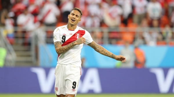 Peru – Đan Mạch: Tấn công nhiều không ghi được bàn thắng, Peru dâng 3 điểm cho Đan Mạch