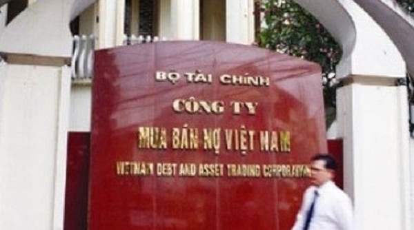 Mua bán nợ Việt Nam lần đầu đặt mục tiêu giảm lãi sau 3 năm tăng trưởng
