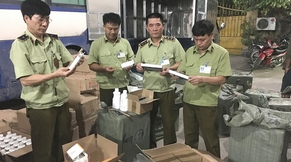 Lạng Sơn: Bắt giữ gần 2000 sản phẩm mỹ phẩm nhập lậu