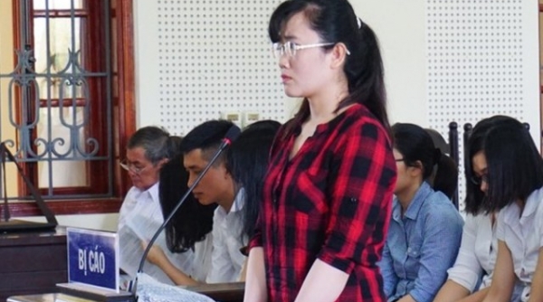 Nghệ An: "Thụt két" 50 tỷ, nữ nhân viên ngân hàng Eximbank lĩnh án chung thân