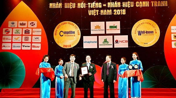 Dai-ichi Life Việt Nam vinh dự nhận Giải thưởng “Top 50 Nhãn hiệu nổi tiếng Việt Nam 2018”