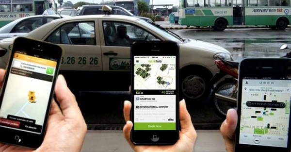 Thí điểm ứng dụng taxi công nghệ Grab – Uber bị 'tố' có nhiều khuất tất, Bộ GTVT nói gì?