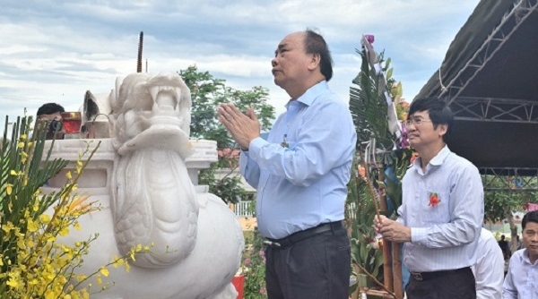 Thủ tướng Nguyễn Xuân Phúc dự lễ khánh thành nghĩa trang và nhà bia liệt sĩ tại Quảng Nam
