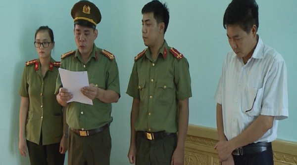 Vụ gian lận điểm thi THPT Quốc gia: Khởi tố và bắt tạm giam 3 cán bộ Sở GDĐT Sơn La