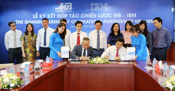 Ngân hàng TMCP Quân Đội ký thỏa thuận hợp tác chiến lược với tập đoàn IBM