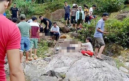 Thái Nguyên: Chụp ảnh bên bờ suối, hai người bị ngã tử vong