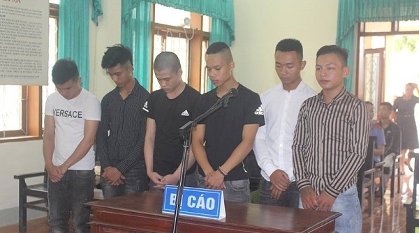 Hà Tĩnh: Án tù cho cả nhóm đi đánh ghen