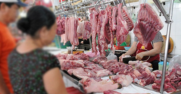 Phó Thủ tướng Vương Đình Huệ yêu cầu bình ổn thị trường thịt lợn