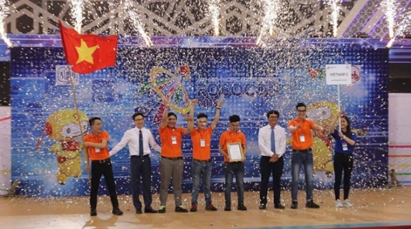 Việt Nam vô địch ABU Robocon 2018