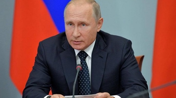 Tổng thống Nga Putin bất ngờ ra mắt trên chương trình truyền hình thực tế