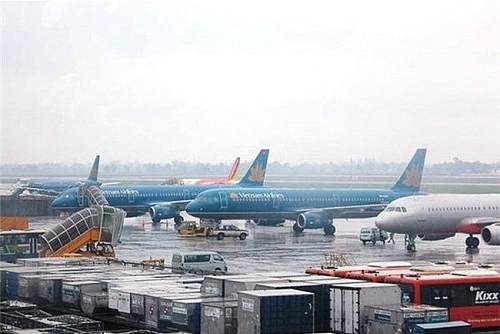 Nhiều chuyến bay đến Hong Kong bị hoãn, hủy do bão Mangkhut