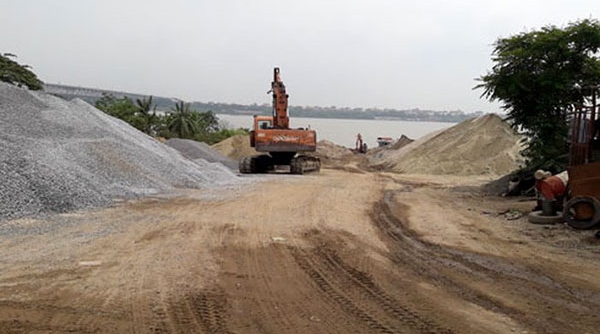 Hà Nội: Siết chặt quản lý các bãi chứa trung chuyển vật liệu xây dựng ven sông