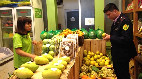 Chất lượng trái cây được cải thiện sau đề án quản lý cửa hàng kinh doanh trái cây