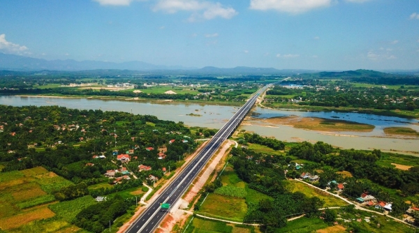 Vì sao gói thầu A5 thuộc cao tốc Đà Nẵng - Quảng Ngãi bán thầu?