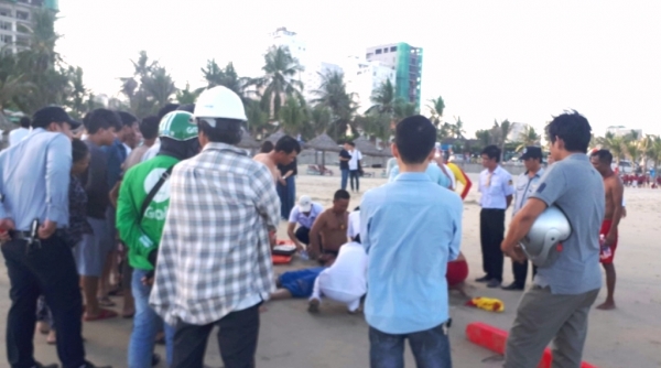 Đà Nẵng: Du khách Trung Quốc tử vong khi tắm biển