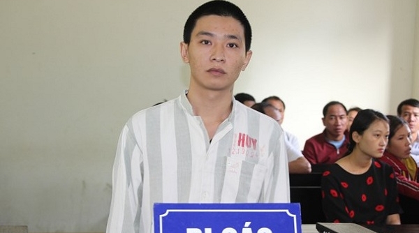 Nghệ An: Ném cốc nước vào mắt bạn tù, phạm nhân nhận thêm 2 năm tù giam
