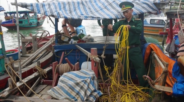 Nghệ An: Bắt giữ 13 phương tiện dùng kích điện đánh bắt hải sản