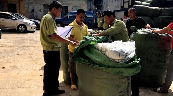 Lạng Sơn: Thu giữ lô hàng nhập lậu trị giá 200 triệu đồng