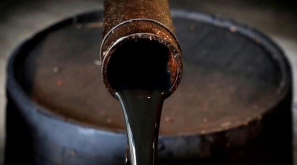 Giá dầu hồi phục nhờ tín hiệu giảm sản lượng từ OPEC