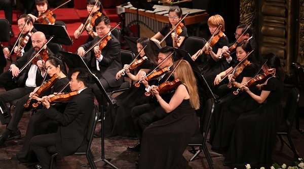 Sun Symphony Orchestra đưa âm nhạc truyền thống Việt Nam lên sân khấu giao hưởng