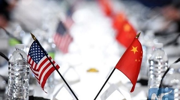 Trung Quốc bắt đầu nhượng bộ trong cuộc chiến thương mại với Mỹ?