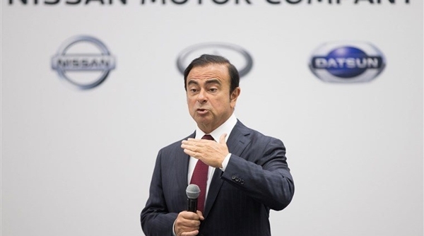 CEO liên minh ô tô lớn nhất thế giới bị bắt vì cáo buộc trốn thuế