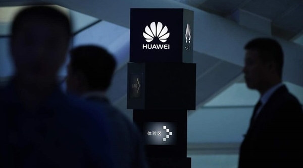 Mỹ lôi kéo các nước đồng minh tẩy chay sản phẩm của Huawei
