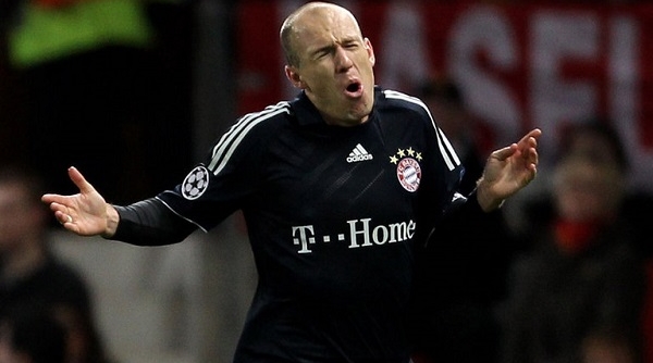 Tiền vệ kỳ cựu Arjen Robben muốn gia nhập Man Utd