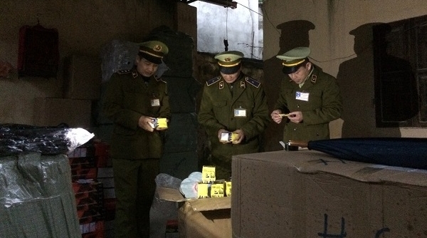 Bắt giữ lô hàng mỹ phẩm nhập lậu tại Lạng Sơn