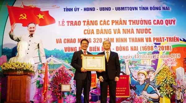 Ông Trần Bá Dương và THACO được tặng Huân chương Lao động hạng Nhất