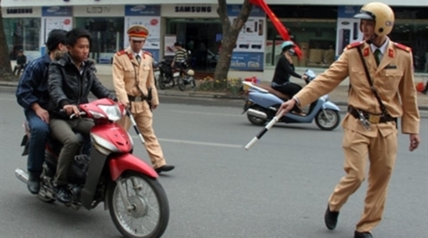 Hà Nội: Thành lập 24 tổ tuần tra xử lý vi phạm không đội mũ bảo hiểm
