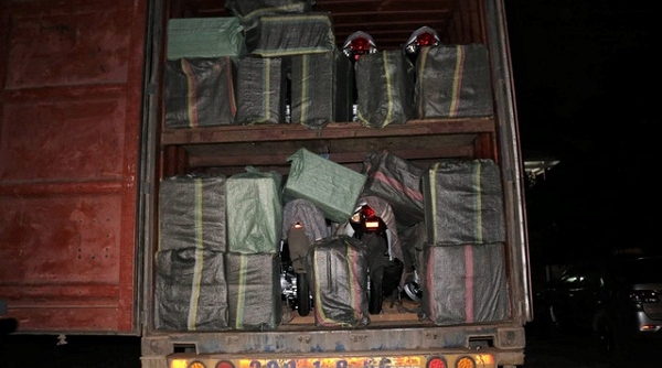 Bắt giữ 41.000 gói thuốc lá nhập lậu tại Quảng Trị