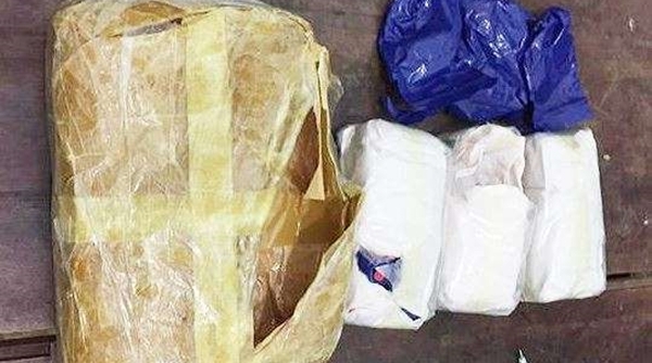 Sơn La: Bắt giữ đối tượng vận chuyển 5.600 viên ma túy tổng hợp